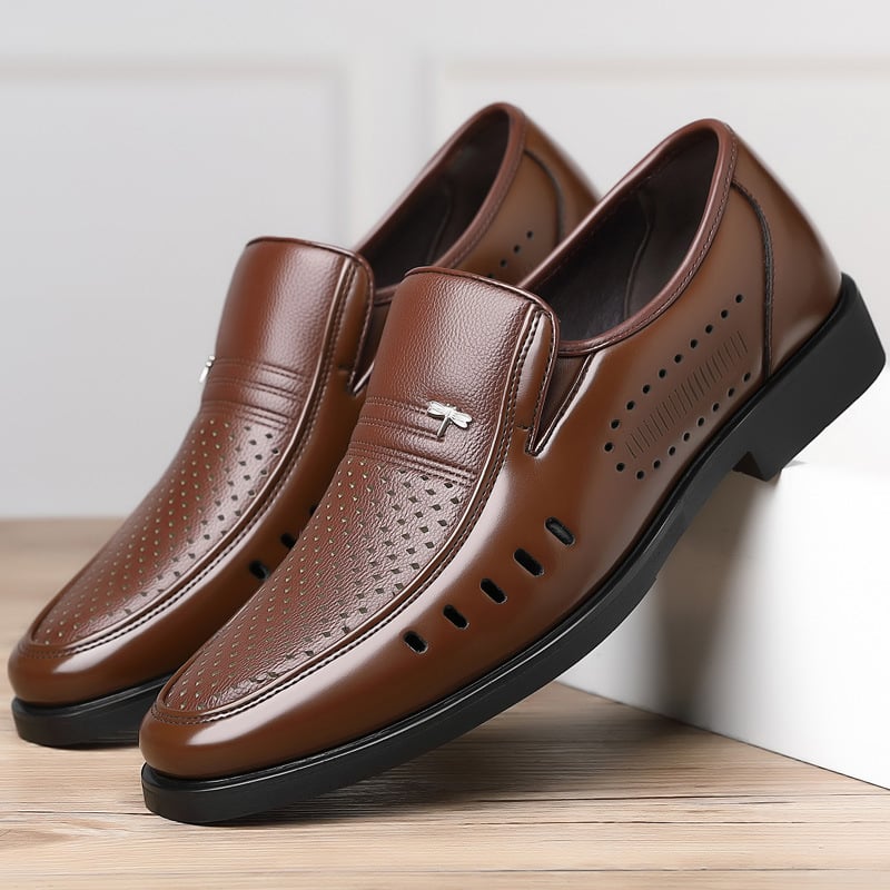 Atmungsaktive Herrenschuhe aus Leder